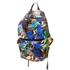 Vera Bradley Lighten Up Campus backpack in Camofloral